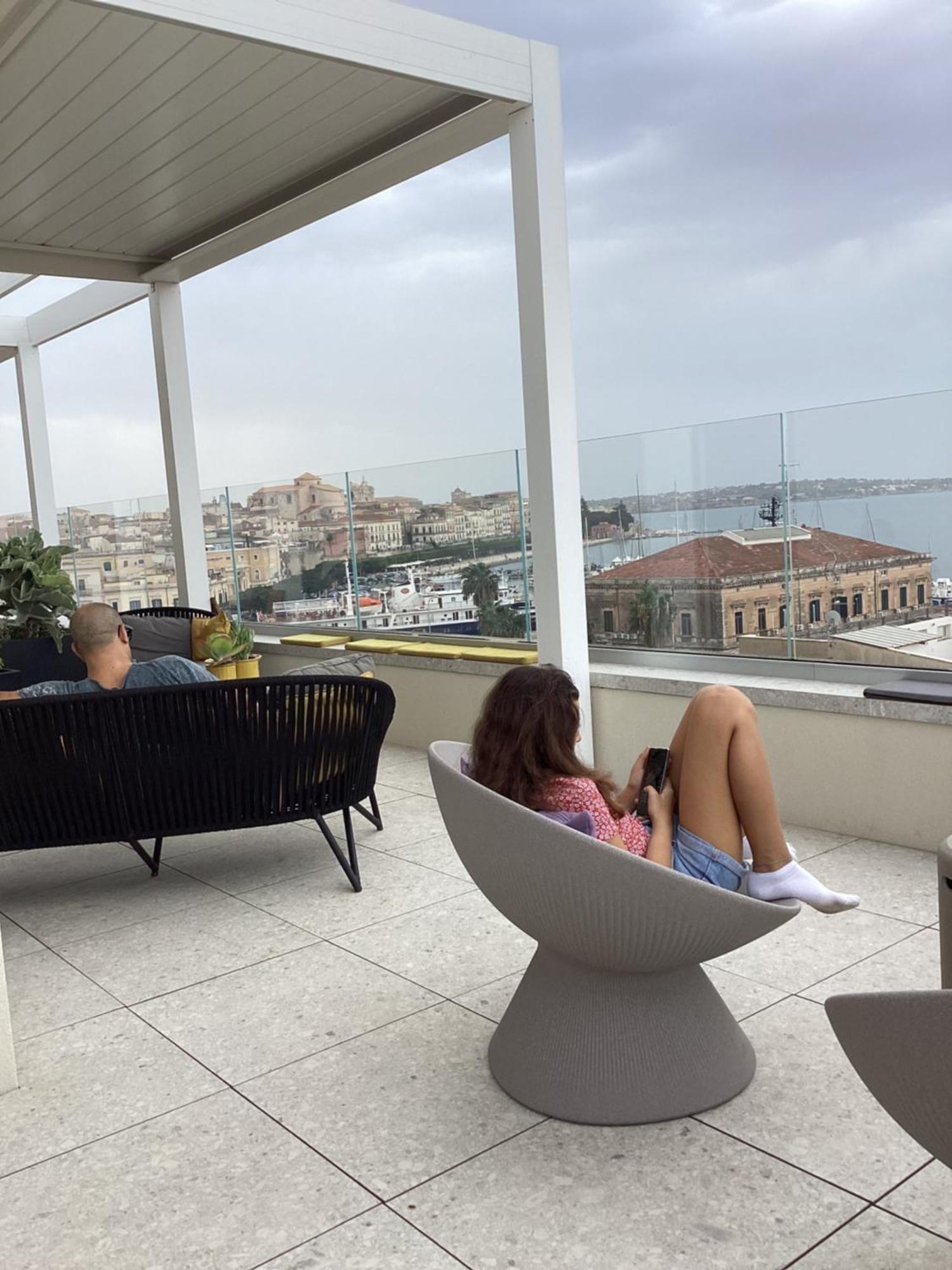 La Terrazza Sul Porto Panzió Szirakúza Kültér fotó