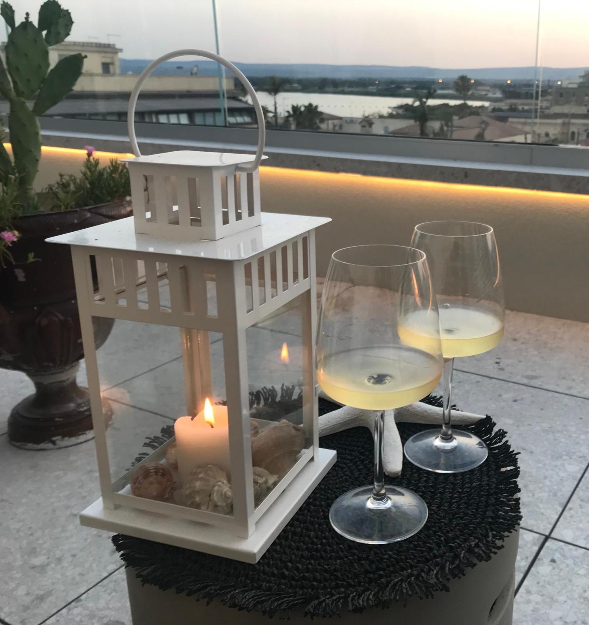 La Terrazza Sul Porto Panzió Szirakúza Kültér fotó