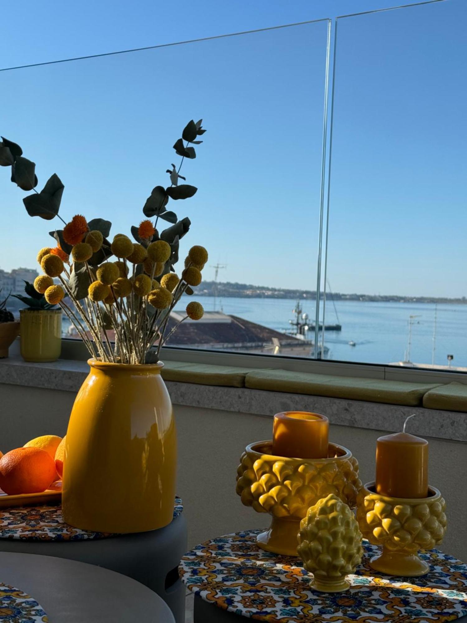 La Terrazza Sul Porto Panzió Szirakúza Kültér fotó
